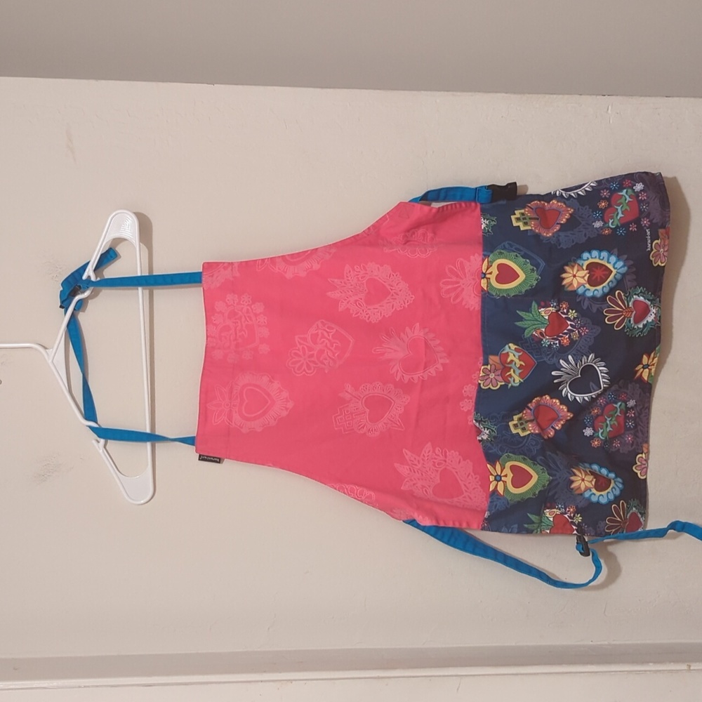 Karani Art heart apron Floral Colorful  adjustable 3 Front  Pockets